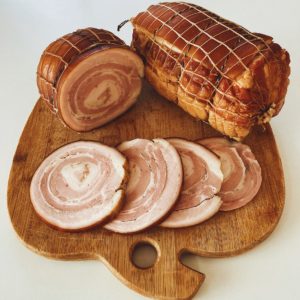 Панчетта (рулет из свиной грудинки)